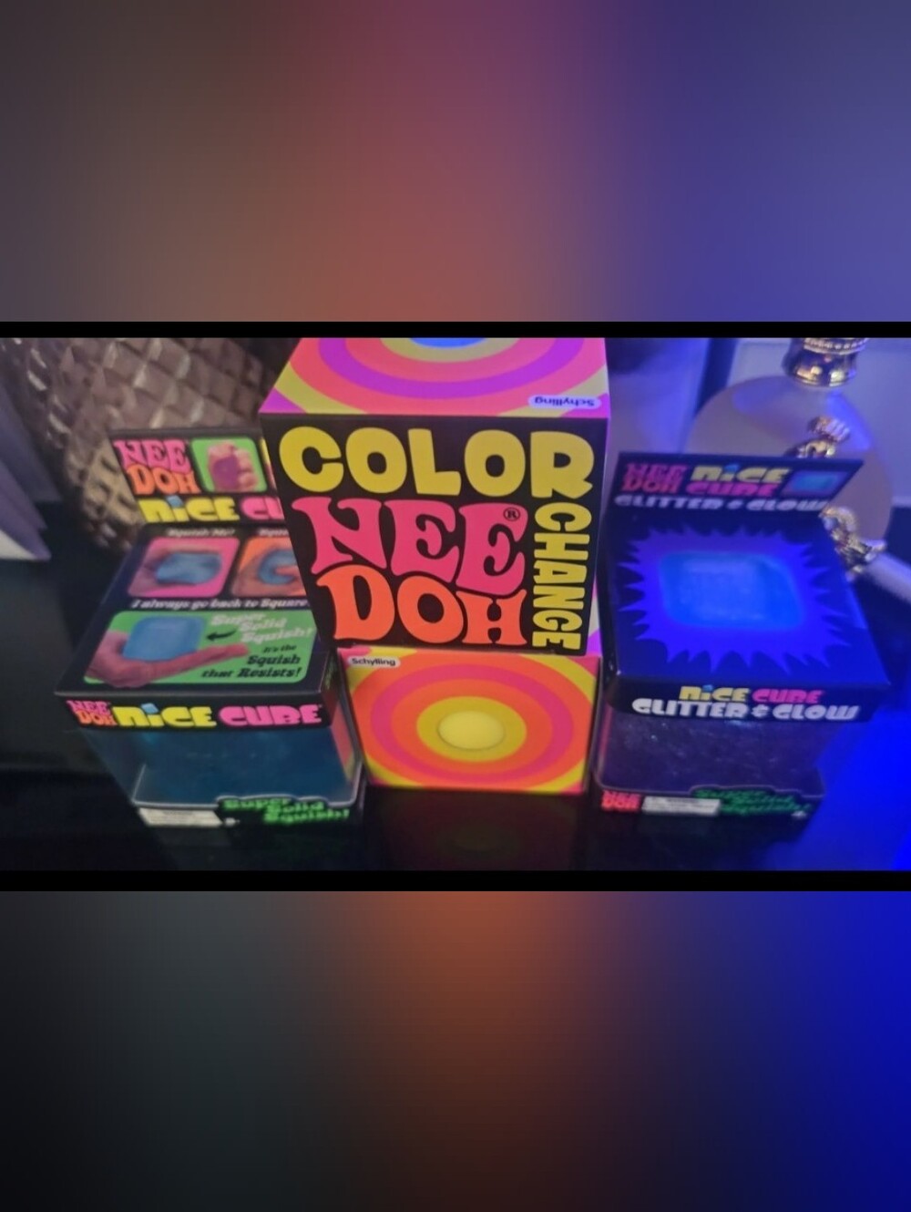 NeeDoh 2 Color Change, 1 Glitter And Glow 1 Nice Cube